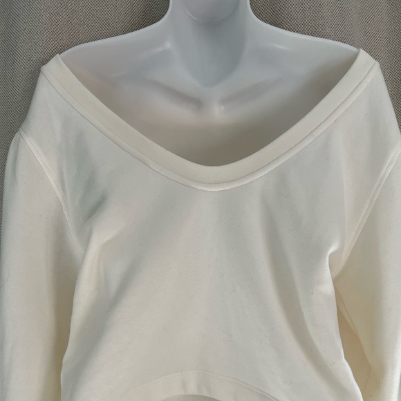 NWT BA&SH FEY CROPPED SUPER SOFT LOW BACK SWEATSHIRT - Picture 7 of 12